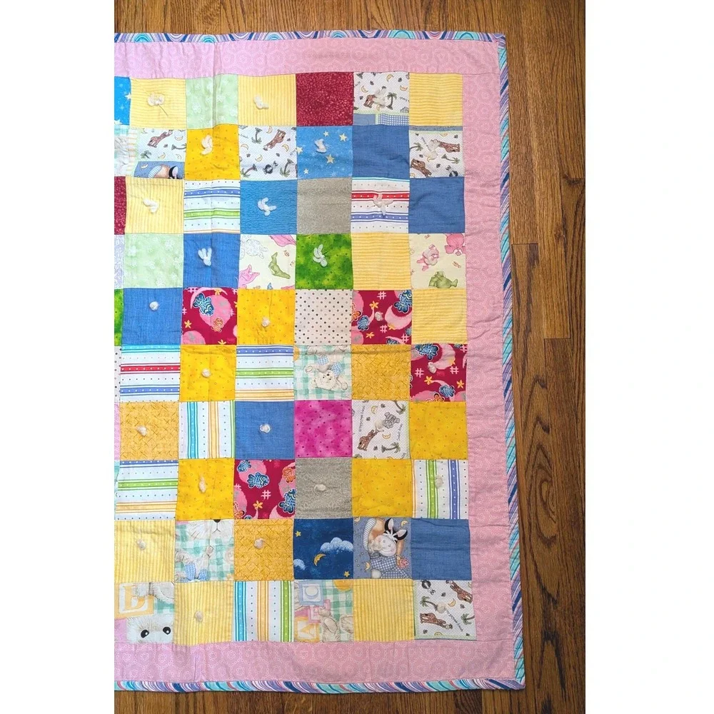 Handmade‎ Patchwork Baby Quilt Multi Color Animal Floral Reversible 34x37